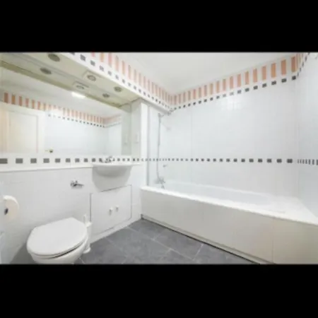 Oxford Street Two Bed Apartment London Exterior photo