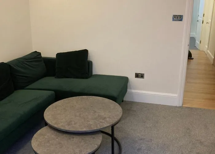 Oxford Street Two Bed Apartment
